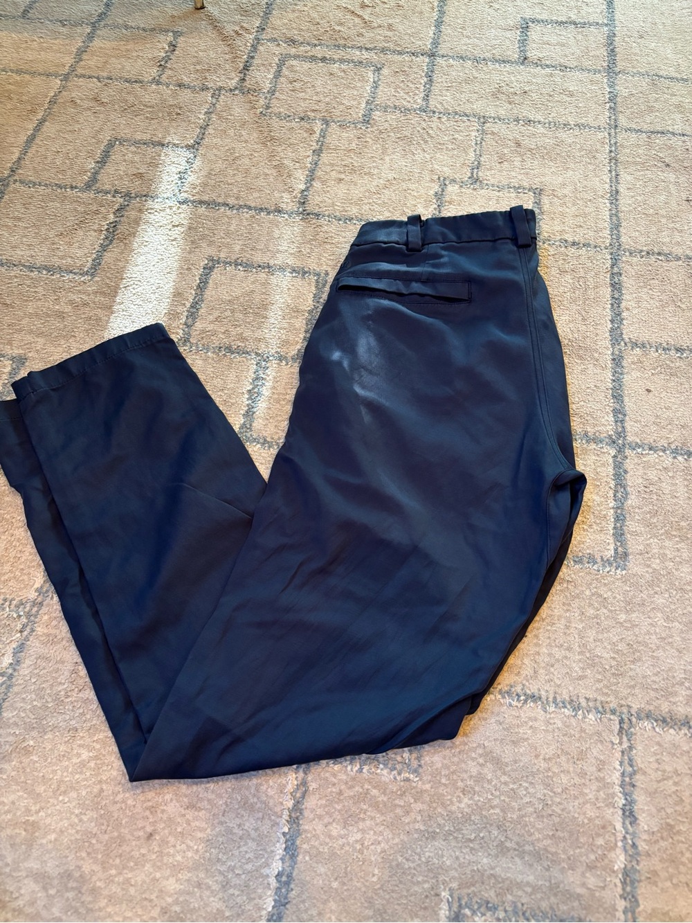 Lululemon ABC Men’s Navy Dress Pants